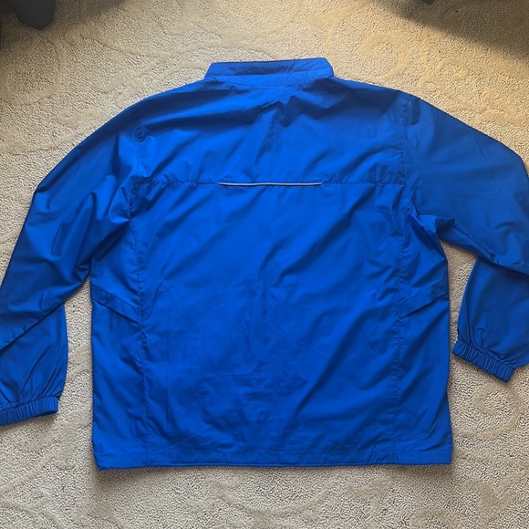 📦Moving Sale📦 Subaru Jacket - Picture 2 of 11